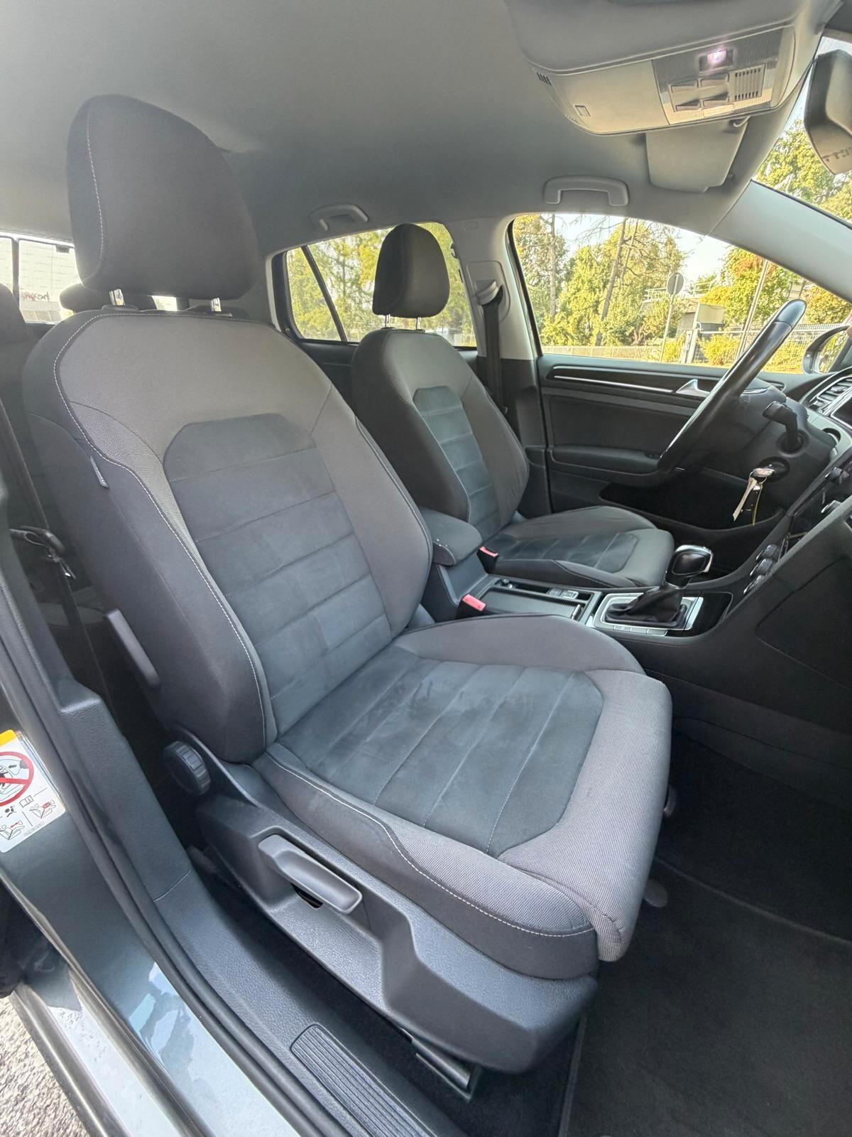 Volkswagen Golf 2.0 TDI 5p. Highline BlueMotion Technology