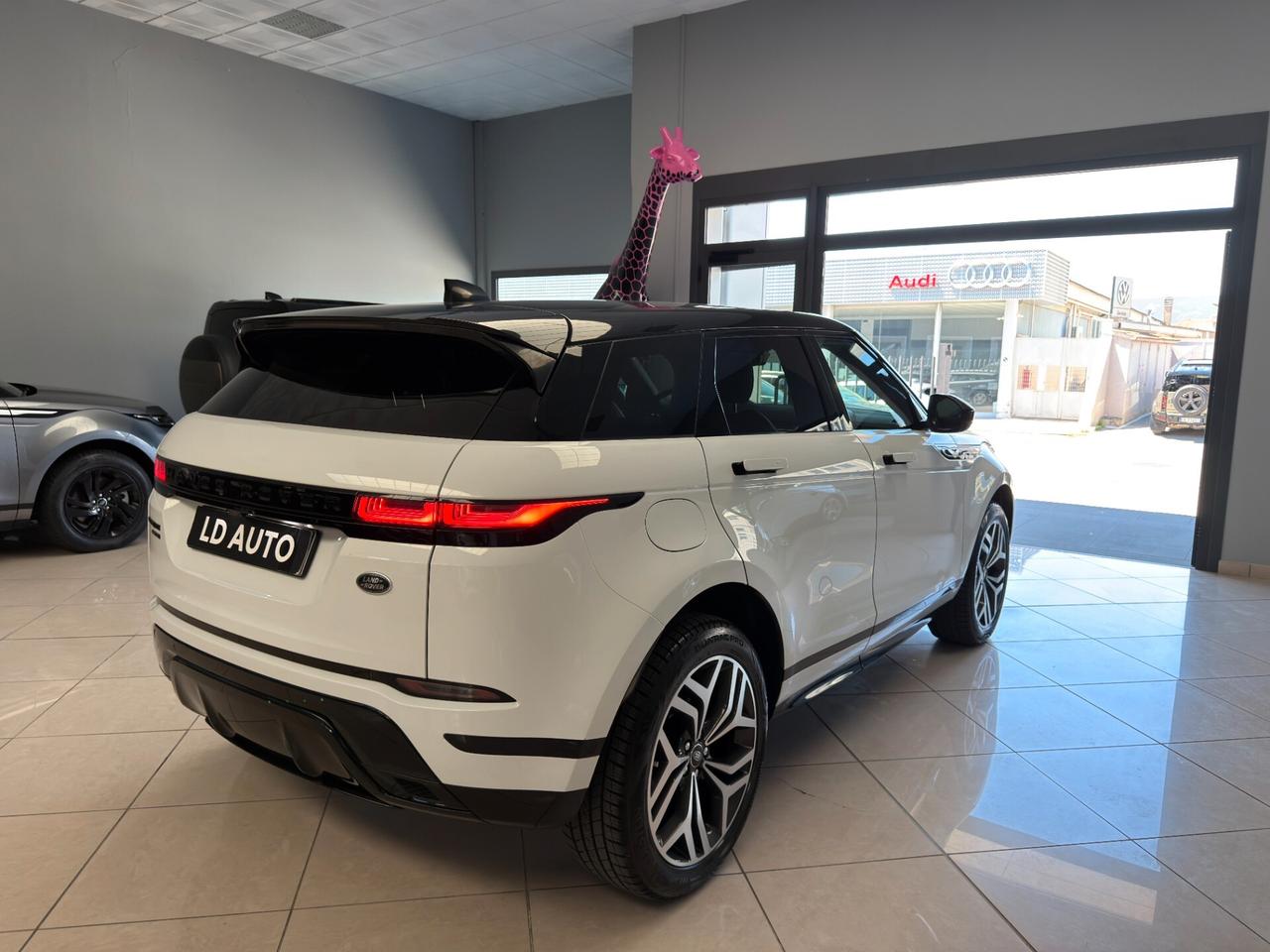 Land Rover Range Evoque 2.0D I4-L.Flw 150CV AWD Auto R-Dynamic SE