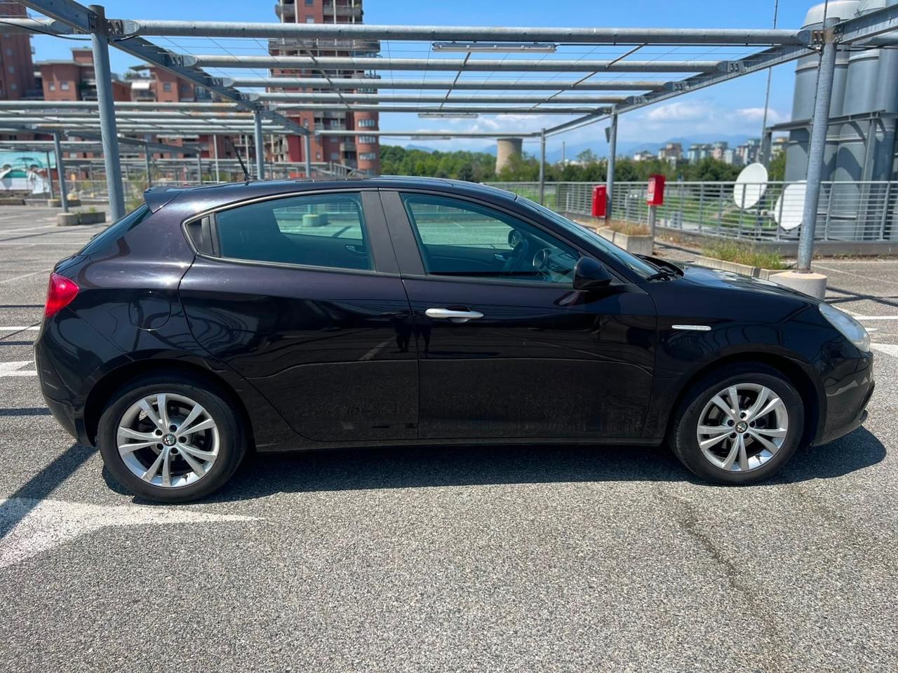 Alfa Romeo Giulietta 1.6 JTDm-2 105 CV Progression