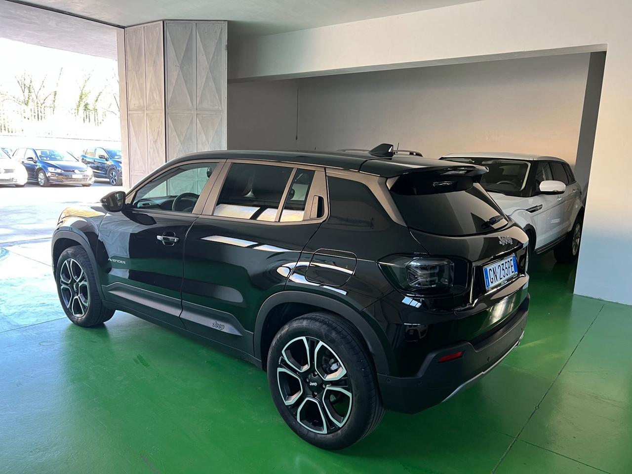 Jeep Avenger 1.2 Turbo 100 CV Summit