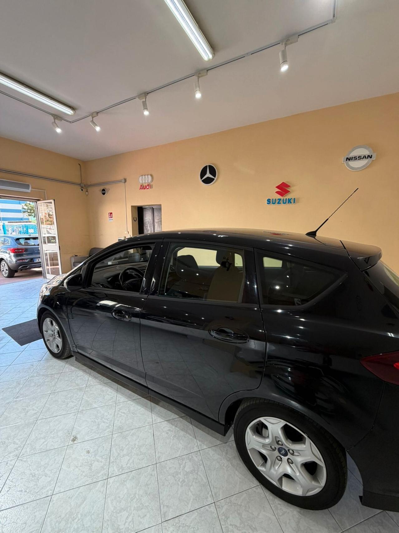 Ford C-Max 1.6 120CV GPL Titanium