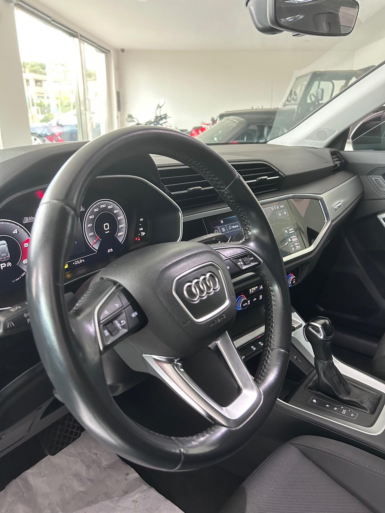 Audi Q3 35 TDI S tronic line edition