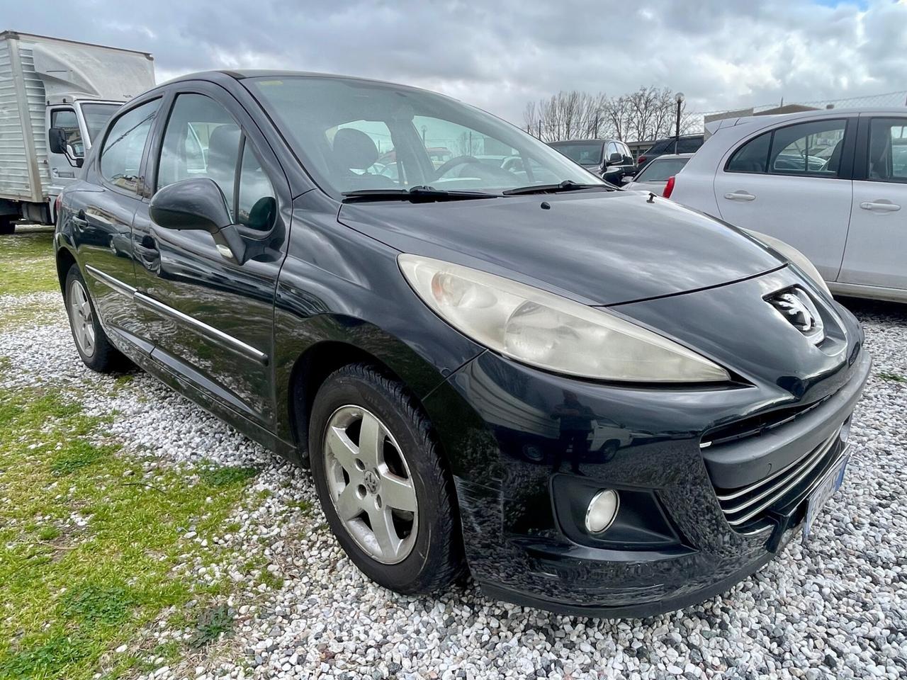 Peugeot 207 1.4 HDi 70CV FAP 5p. XS