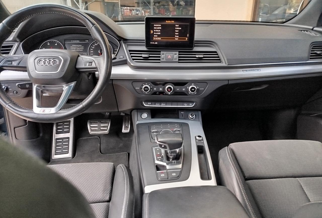 Audi Q5 2.0 TDI quattro S tronic line