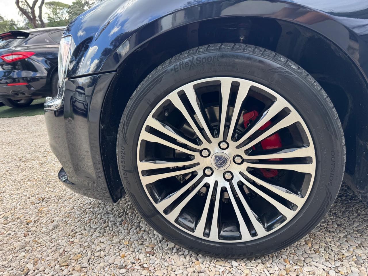 Lancia Thema 3.0 V6 Multijet II 239 CV Executive