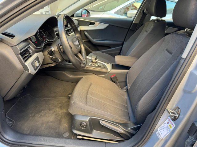 AUDI A4 Avant 30 TDI 136 CV S Tronic Business