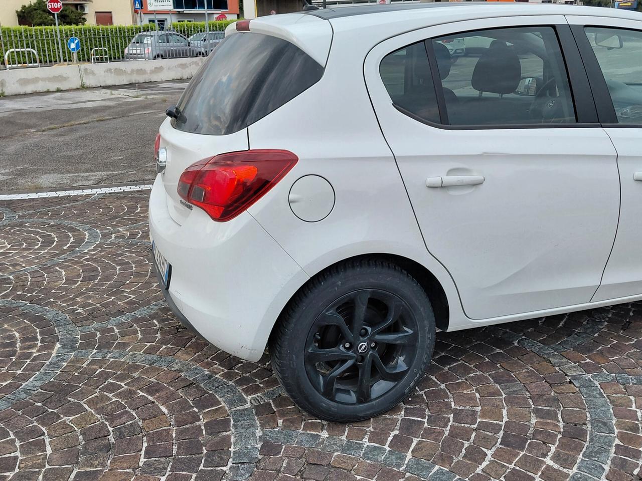 Opel Corsa 1.4 90CV GPL Tech 5 porte Innovation