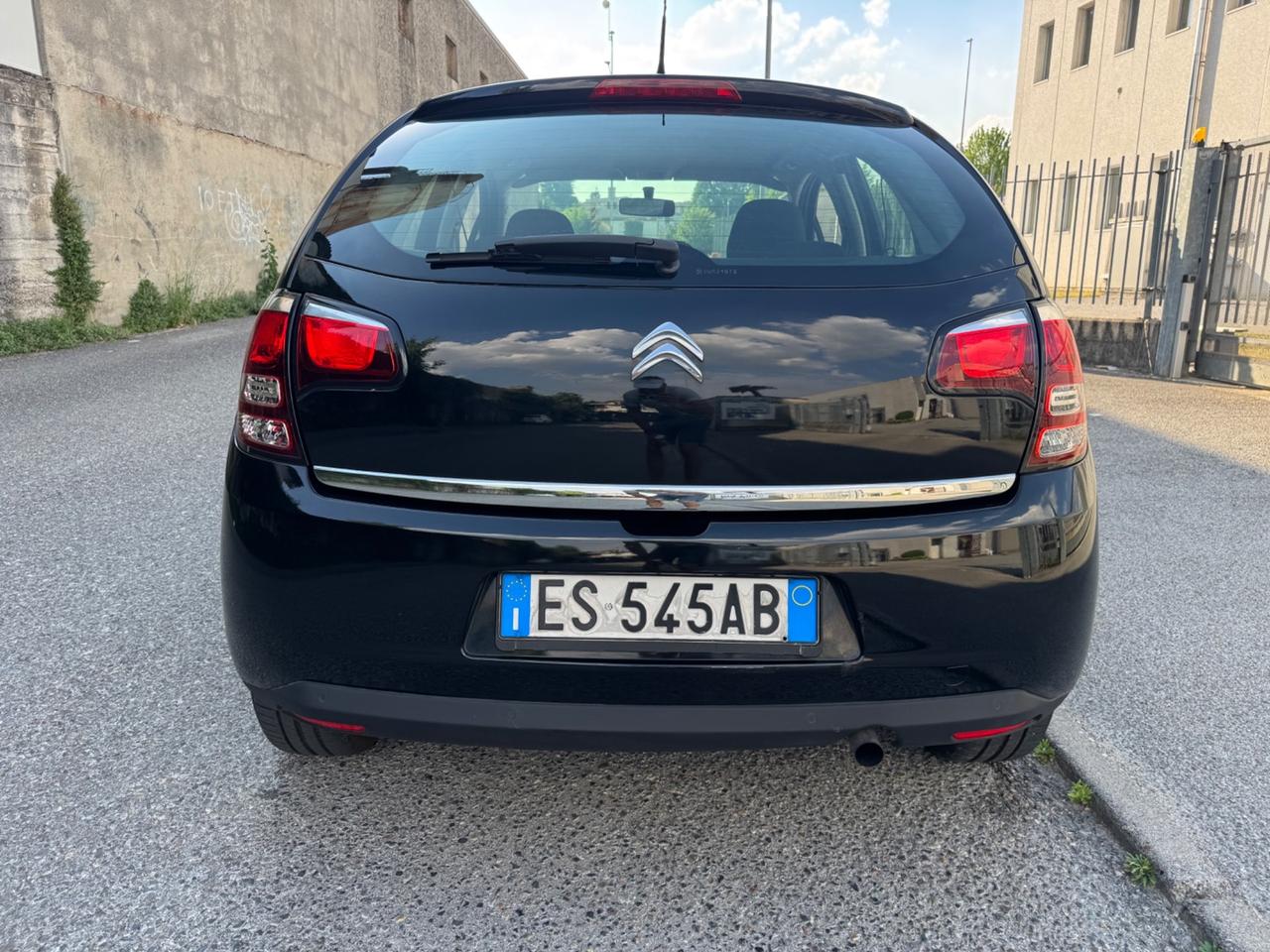 Citroen C3 tetto panoramico Navi Sensori idonea ai neopatentati