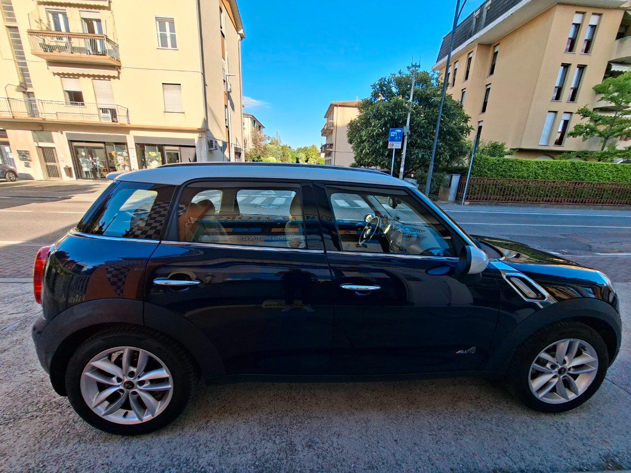 Mini Countryman Cooper SD 2.0 SD ALL4 neo patentati