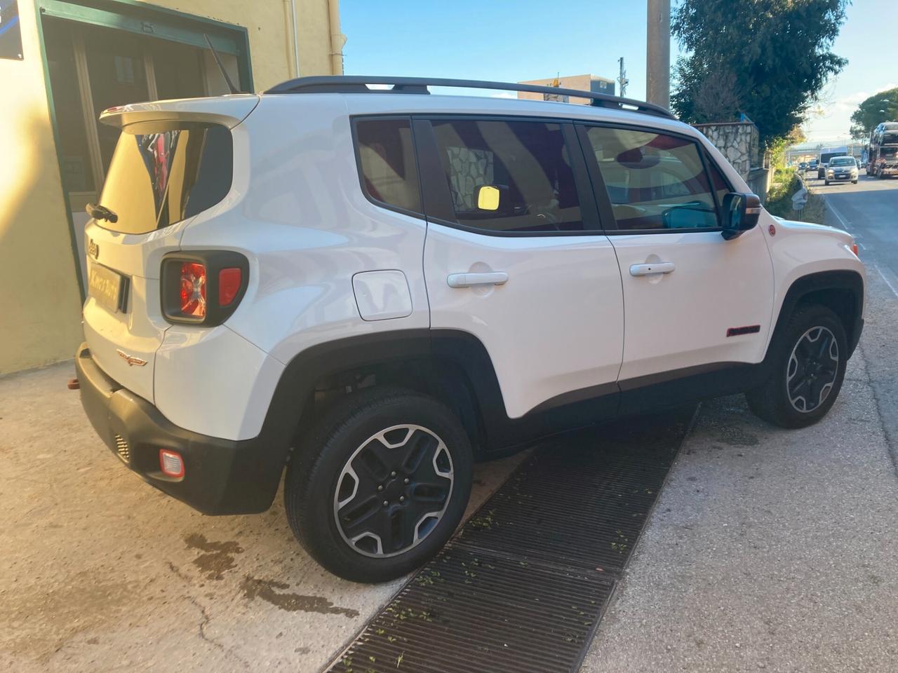 Jeep Renegade 2.0 Mjt 170CV 4WD Trailhawk