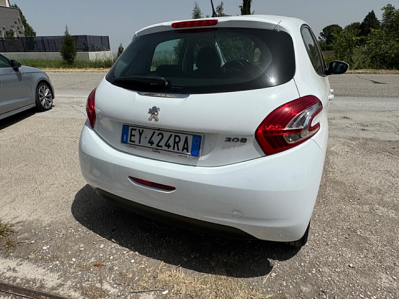 Peugeot 208 1.4 VTi 95 CV GPL Allure