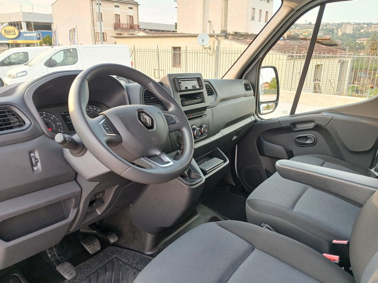 RENAULT MASTER 2.3 DCI 135CV L2H2 2021