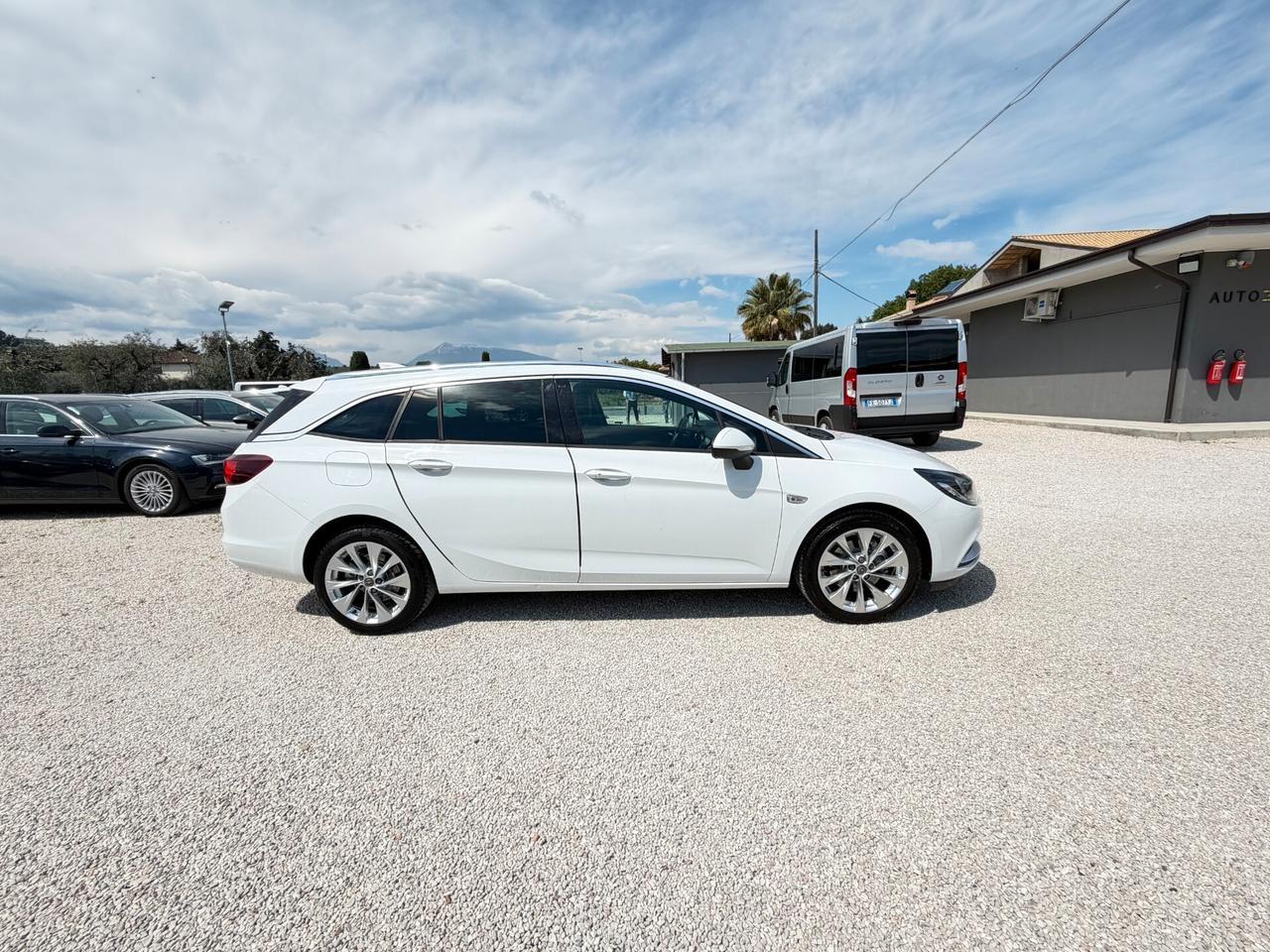 Opel Astra 1.6 CDTi 136 cv Sports Tourer 64.441 km