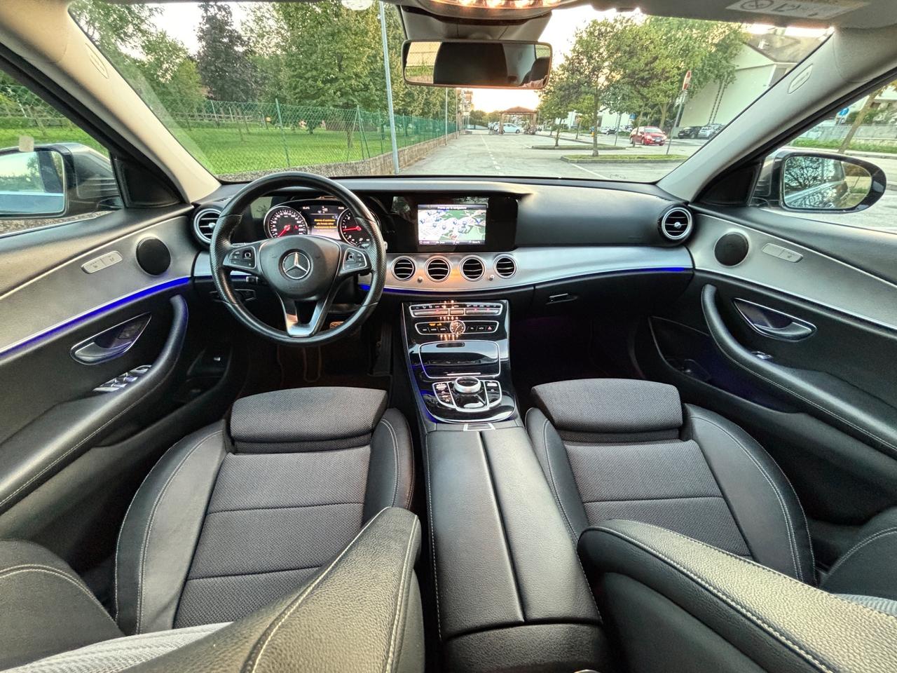 Mercedes-benz E 220 Business Sport