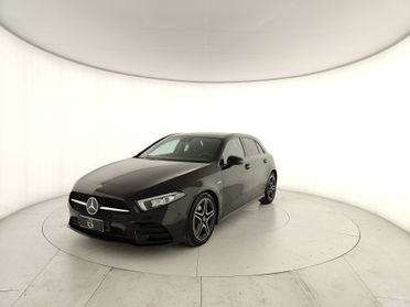 Mercedes-Benz A 180 d Premium Night edition auto