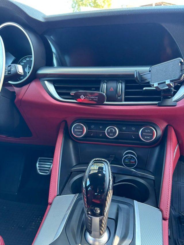 ALFA ROMEO Stelvio 2.0 Turbo 280 CV AT8 Q4 Veloce