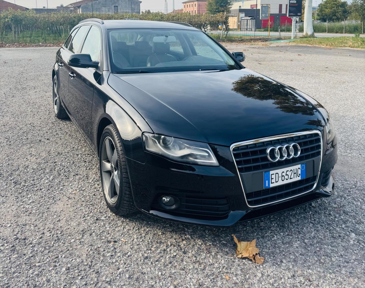 Audi A4 Avant 2.0 TDI 143CV F.AP. mult. Ambiente