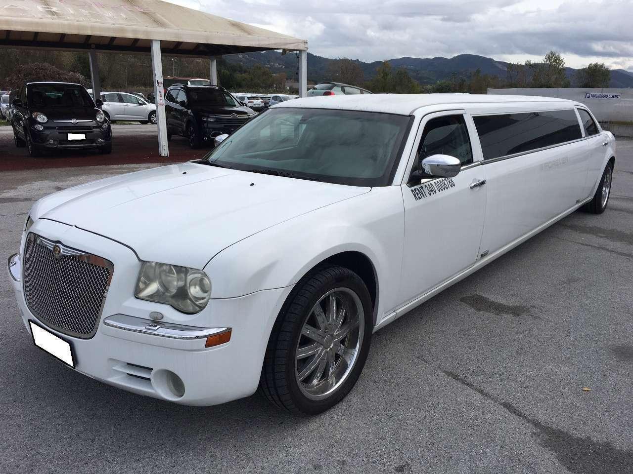 Chrysler 300C C300 LIMOUSINE