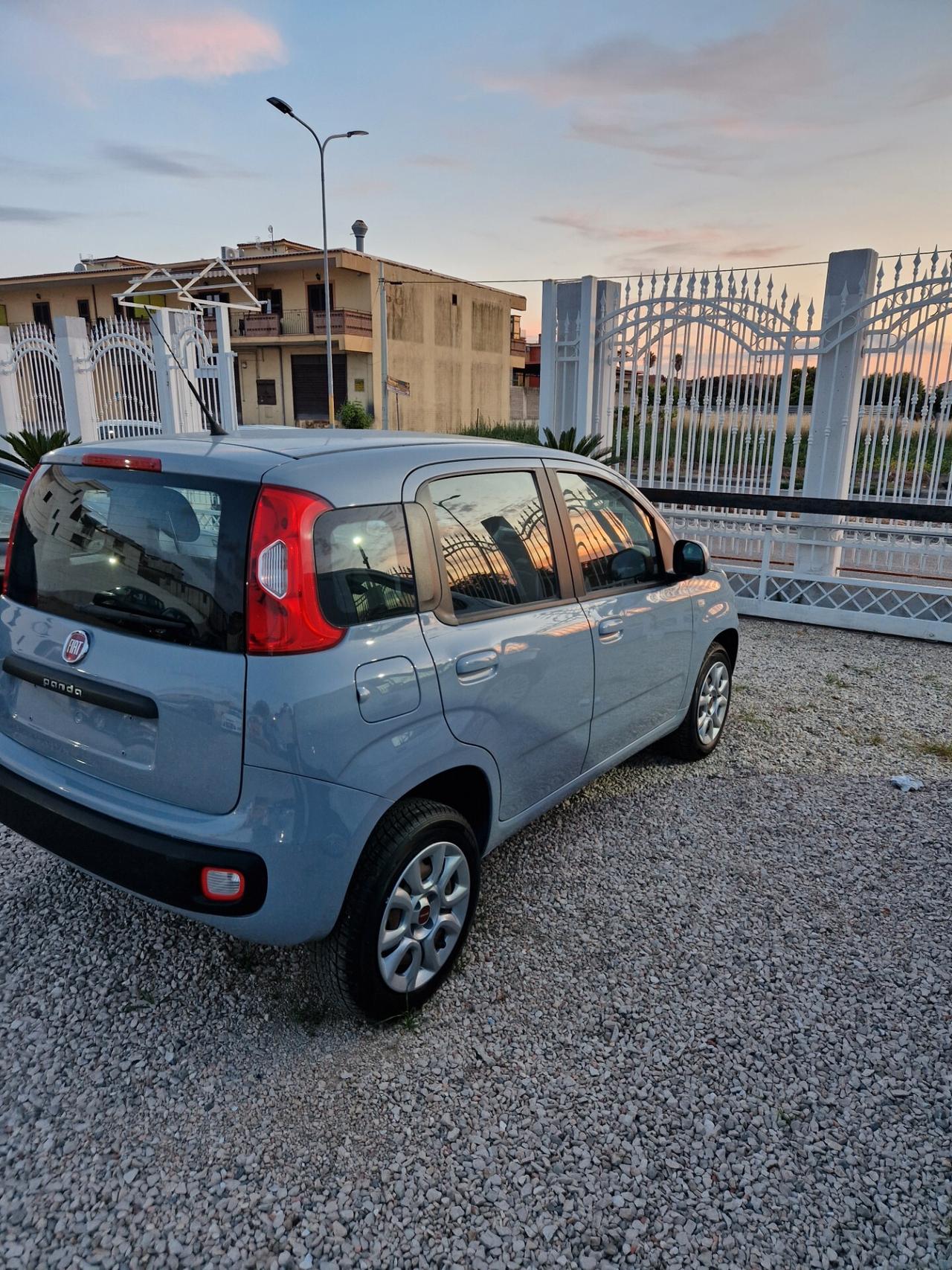 Fiat Panda 0.9 TwinAir Turbo Natural Power Lounge