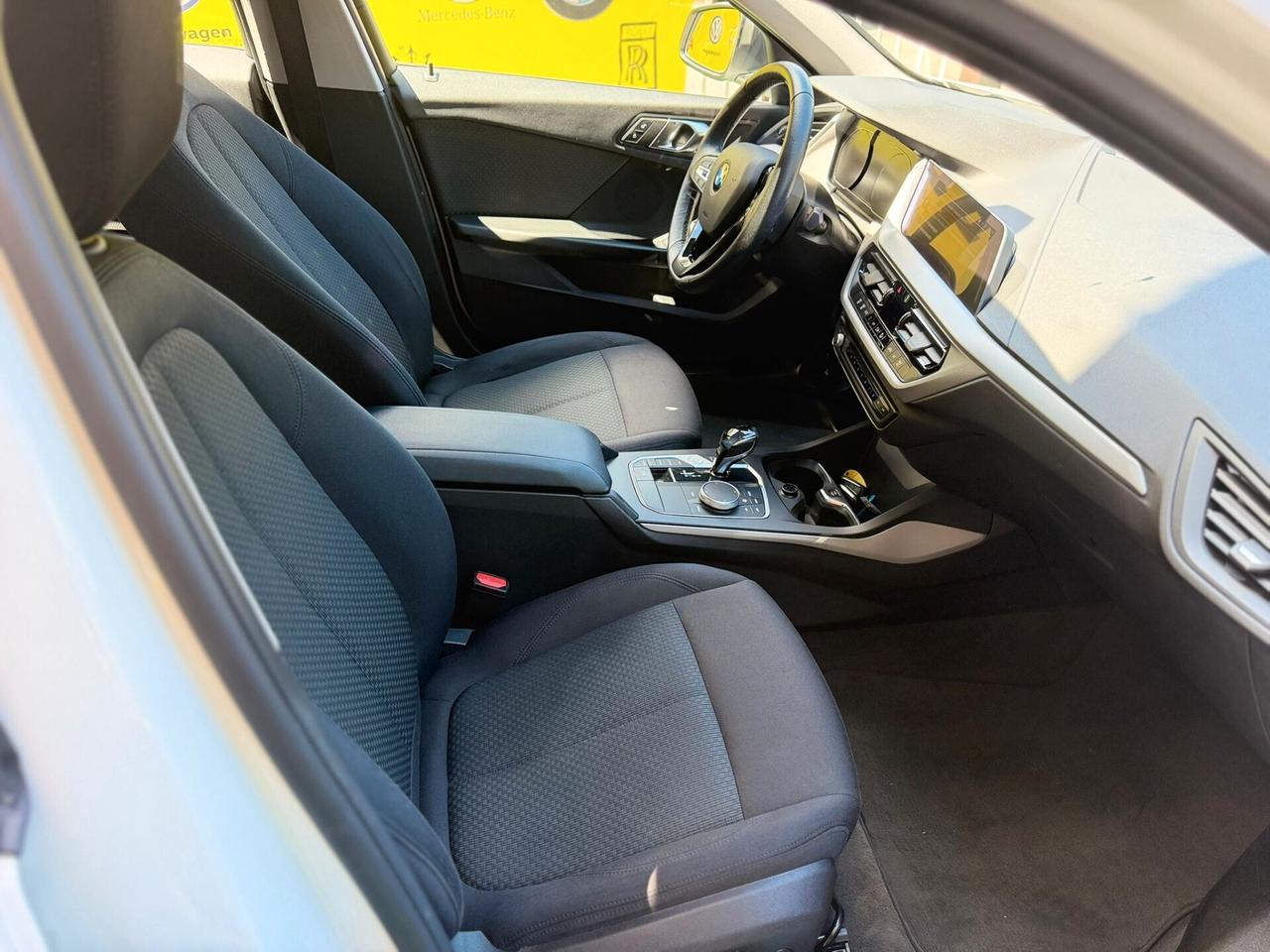 Bmw 116d 5p. Sport