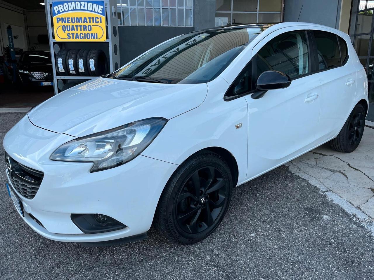 Opel Corsa 1.2 5 porte Black Edition OK NEOPATENTATI