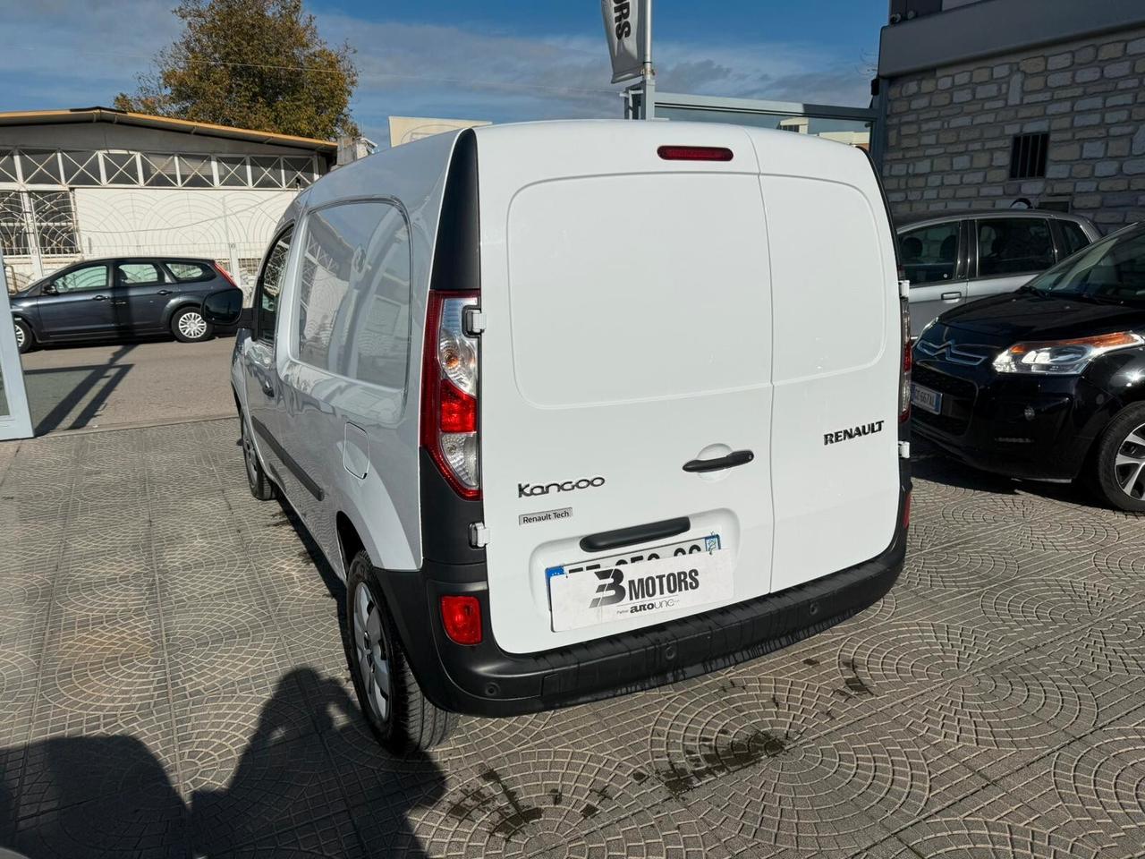 Renault Kangoo renault kangoo autocarro