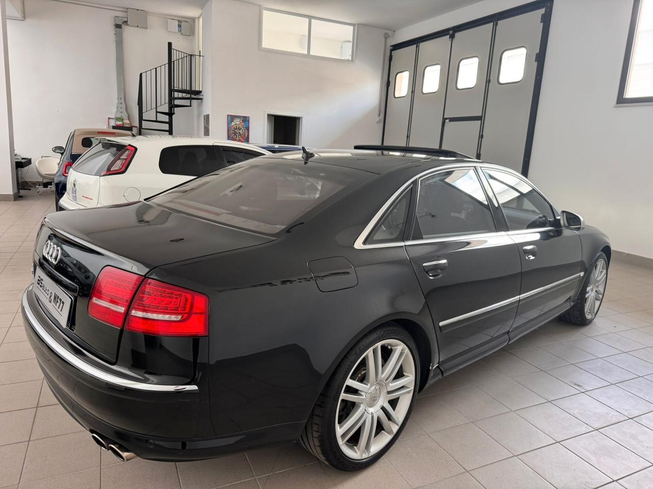 Audi S8