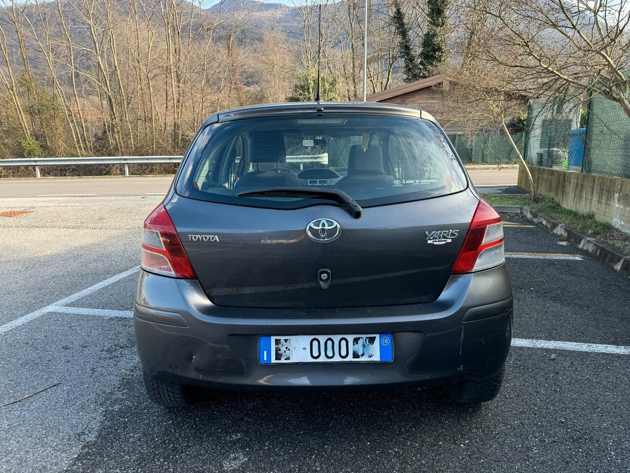 Toyota Yaris 1.0 5 porte Now GPL