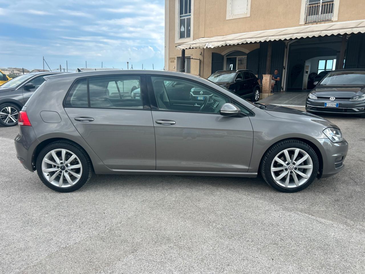 Volkswagen Golf 1.6 TDI 5p. Highline BlueMotion Technology