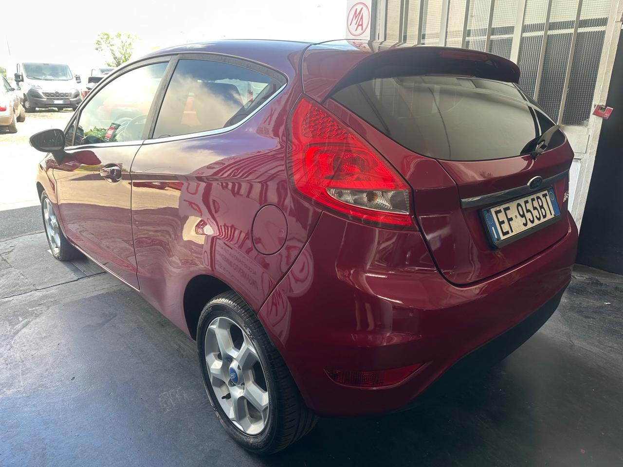 Ford Fiesta 1.4 TDCi 70CV 3 porte Titanium