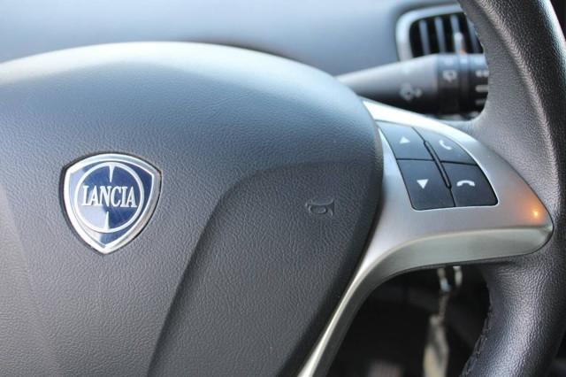 Lancia Ypsilon III 1.0 firefly hybrid Gold s&s 70cv Con CARPLAY