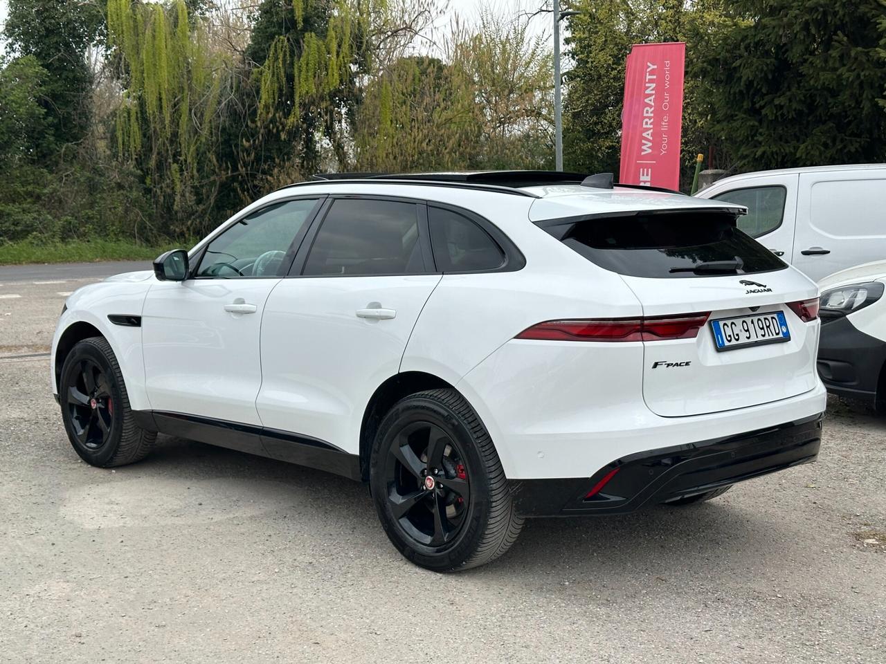 Jaguar F-Pace 2.0d i4 mhev SE awd 163cv auto