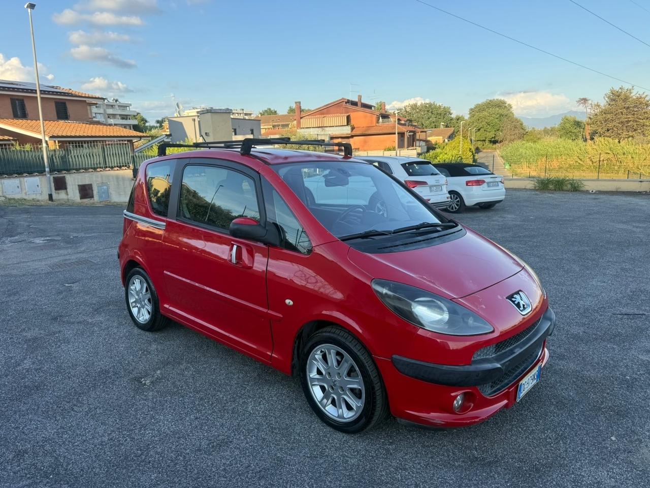 Peugeot 1007 1.4 Happy