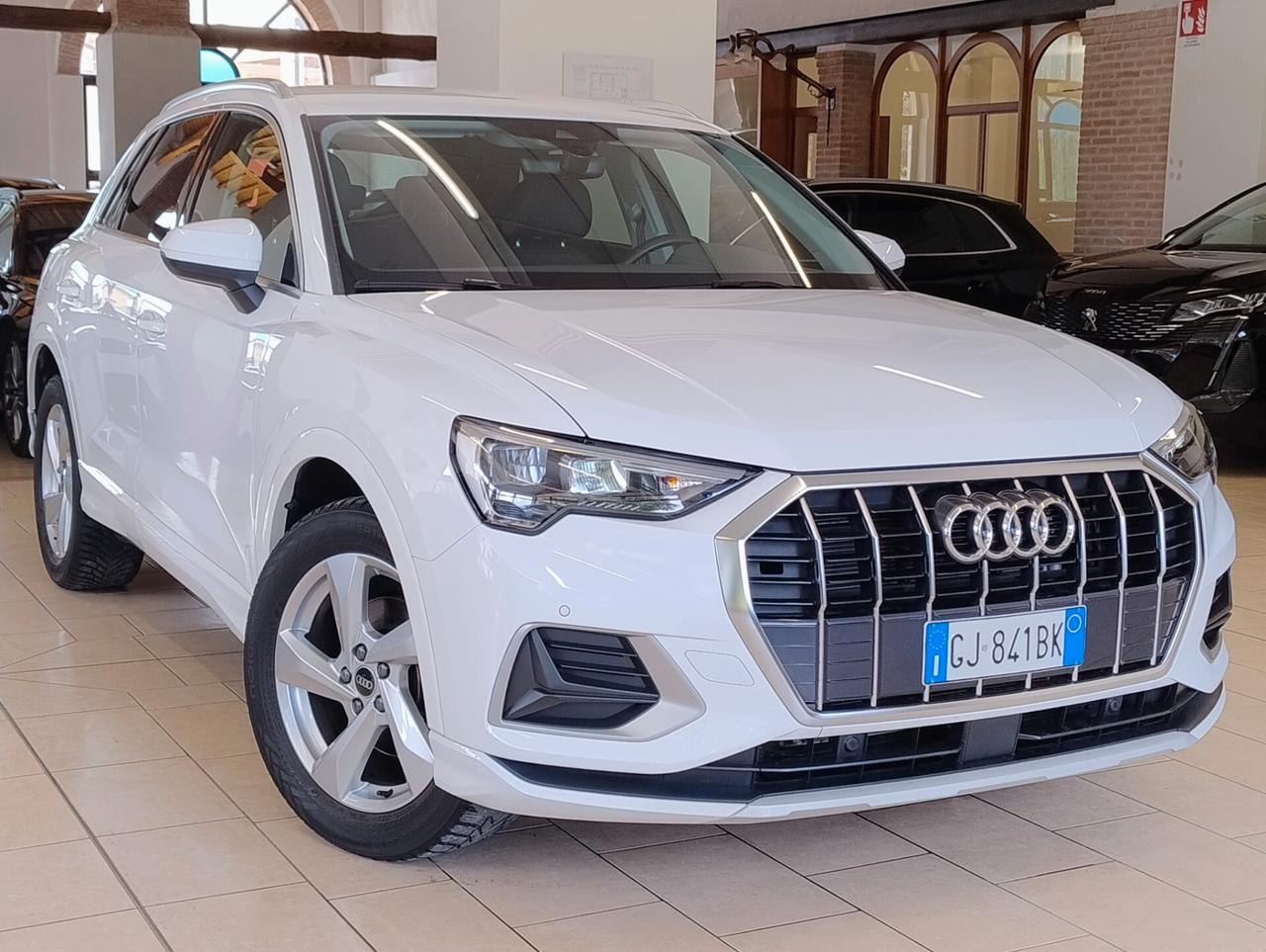 AUDI Q3 35 TDI S tronic ADVANCED LED CARPLAY ACC