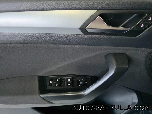VOLKSWAGEN T-Roc NEW 2.0 TDI SCR 150CV DSG Life - Fari Led -Virtual
