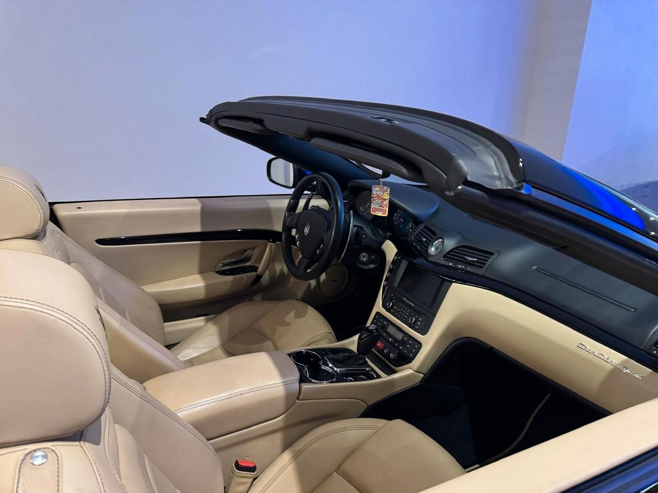 Maserati GranCabrio Sport 4.7 V8