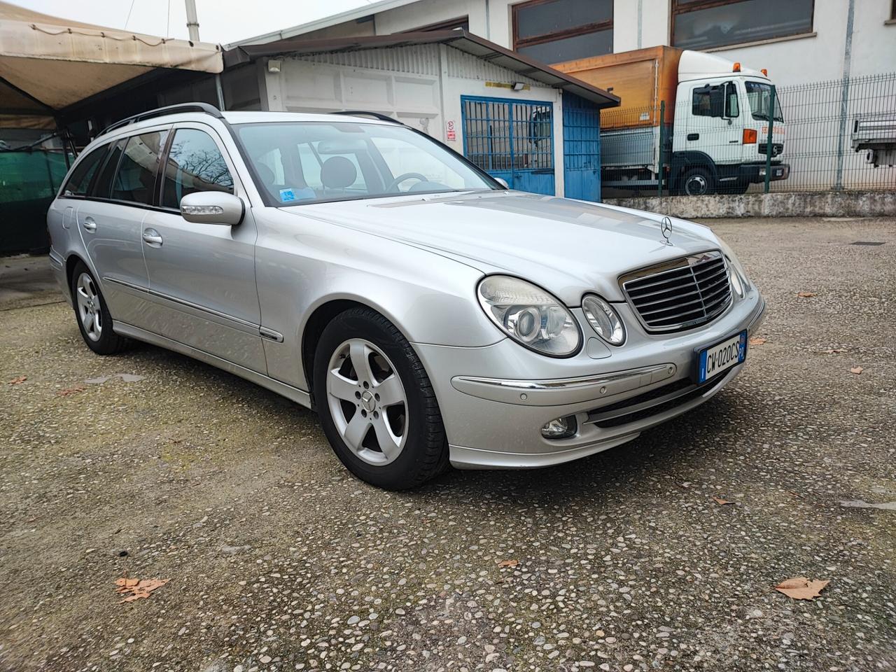 Mercedes E 220 CDI Avantgarde KM 141000 Unico Proprietario