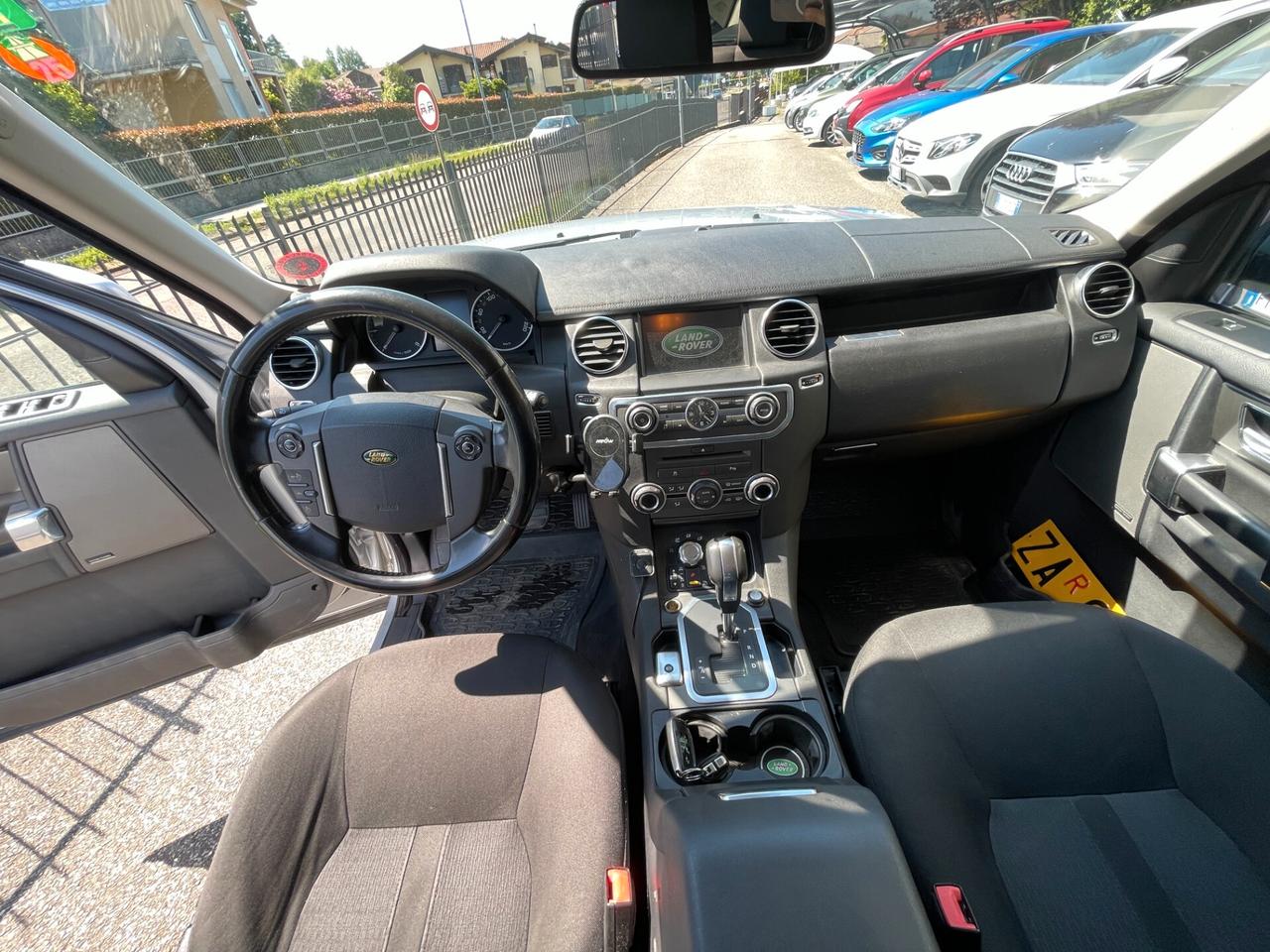 Land Rover Discovery 4 3.0 TDV6 SE