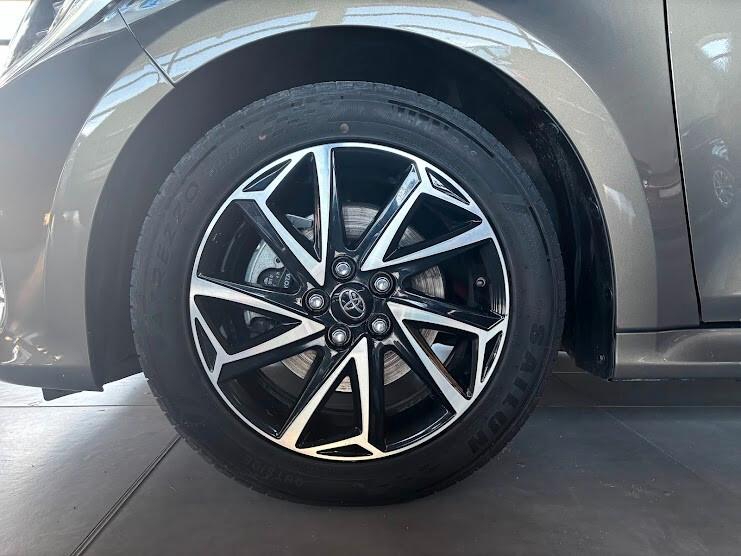 Toyota Yaris 1.5 Hybrid 5 porte Trend NEOPATENTATI
