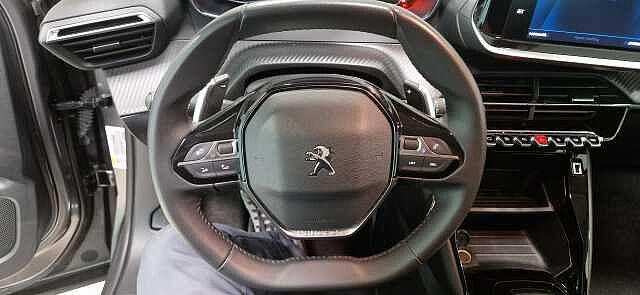 Peugeot 2008 PureTech 130 S&S EAT8 Active Pack