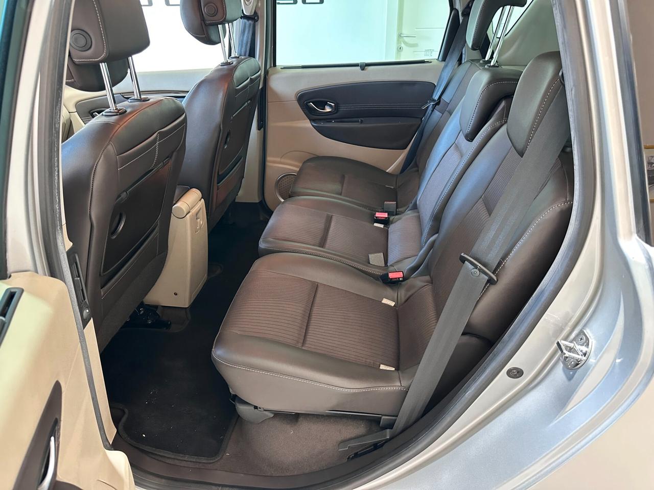 Renault Scenic Scénic X-Mod 1.5 dCi 110CV - SOLO 85.000 KM!!!!!!! NUOVA