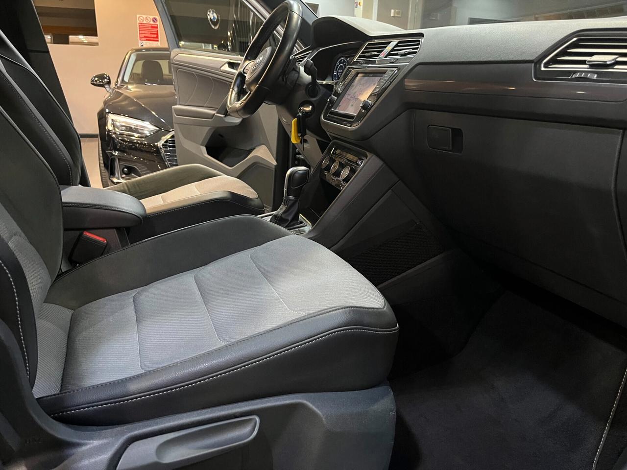 Volkswagen Tiguan 2.0 bitdi Executive R-Line 4motion 240cv dsg