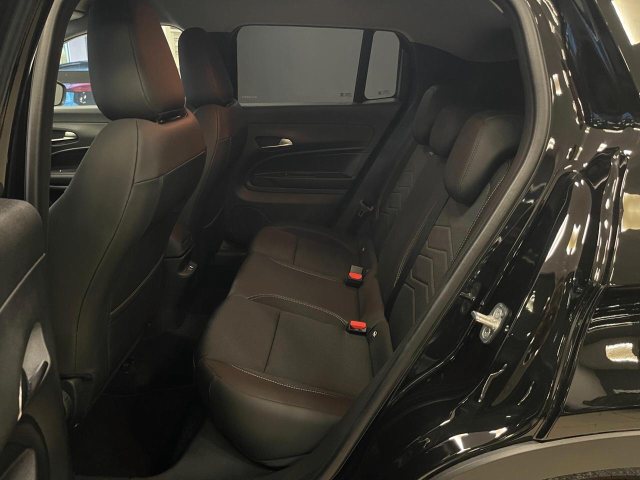 Jeep Avenger 1.2 Turbo 100cv Altitude