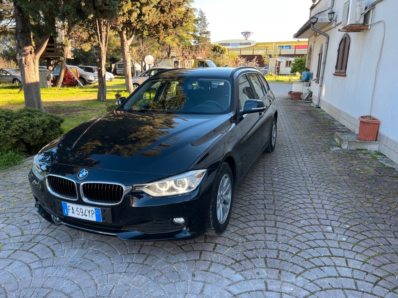 Bmw 316 318d Touring Business aut. BELLISSIMO SOLO 93.000 KM UNIPROPRIETARIO PERMUTABILE