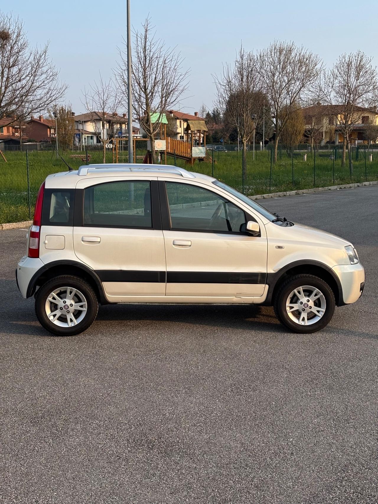 Fiat Panda 1.2 4x4 Glam UNI PRO