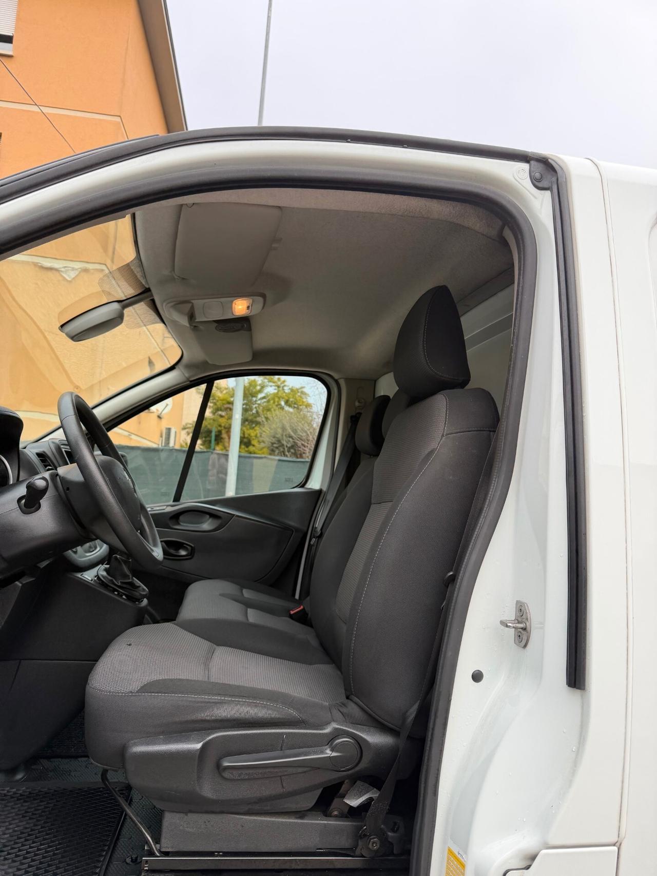 Renault Trafic 1.6 dCi - 12 MESI DI GARANZIA -
