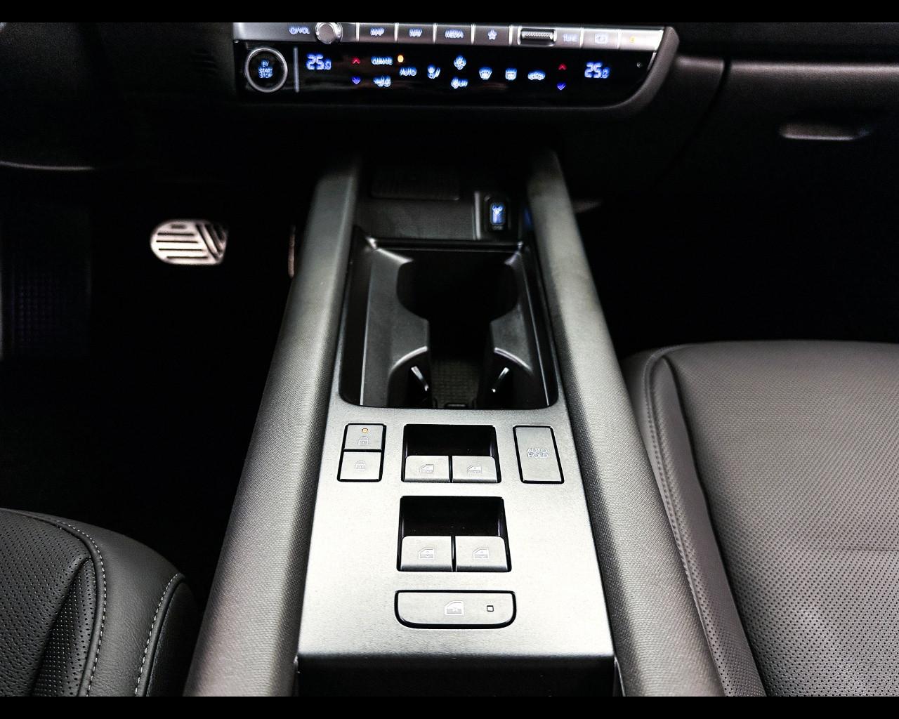 HYUNDAI Ioniq 6 - Ioniq 6 77.4 kWh AWD Evolution