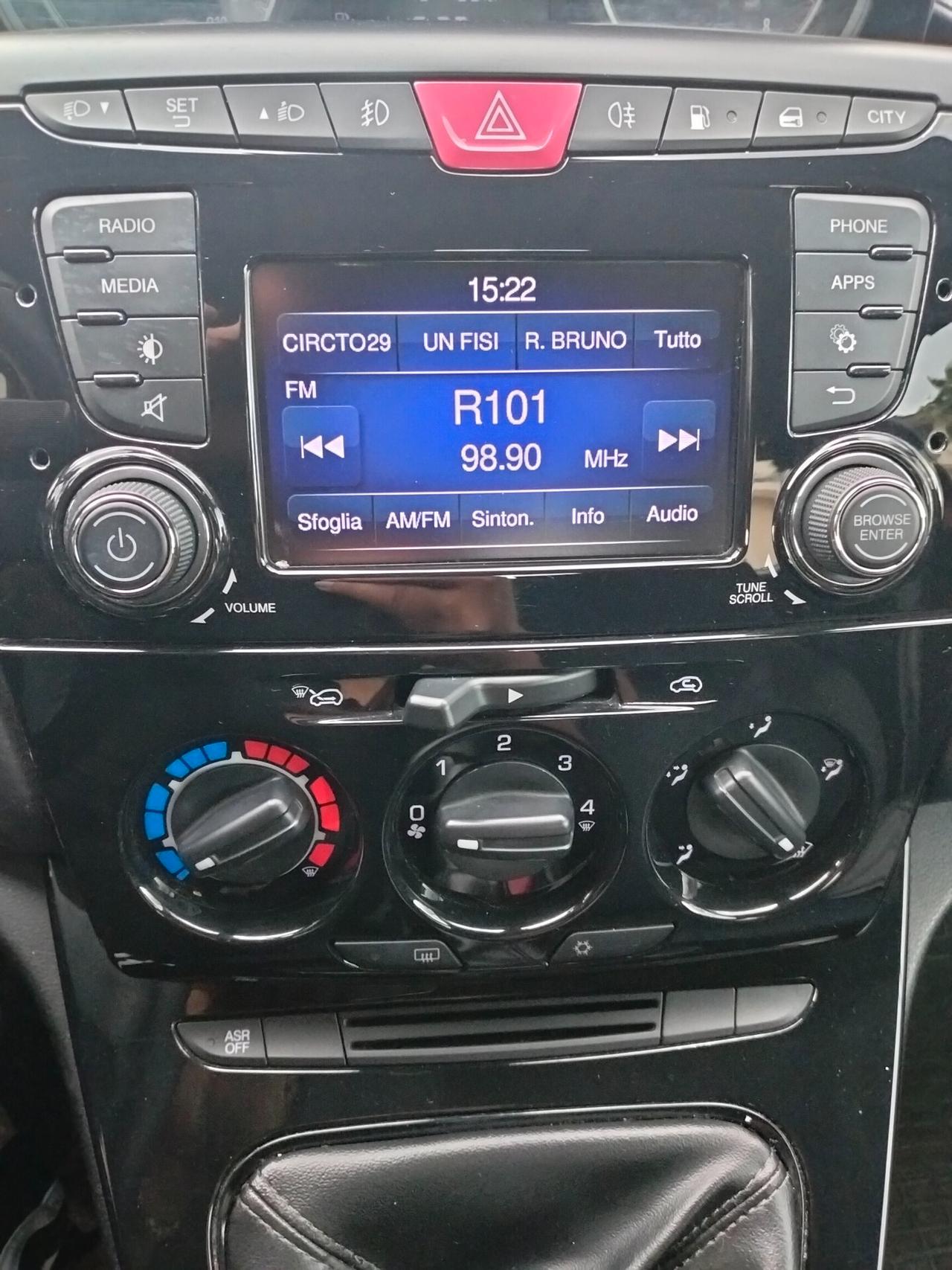 Lancia Ypsilon 1.2 69 CV 5 porte GPL Ecochic Platinum