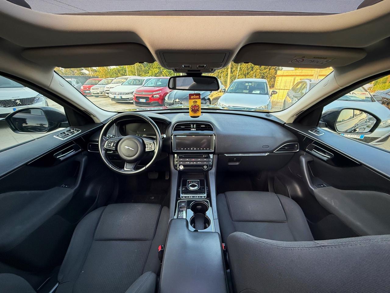 Jaguar F-Pace 2.0 D 180 CV AWD aut. Portfolio Garanzia 12 Mesi