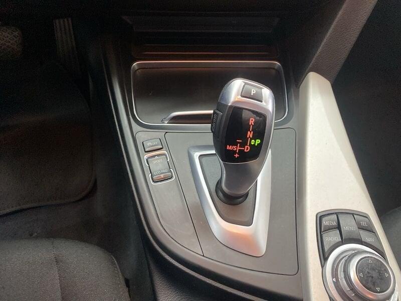 BMW Serie 3 (F30/F31) 318d Touring Business Advantage aut.